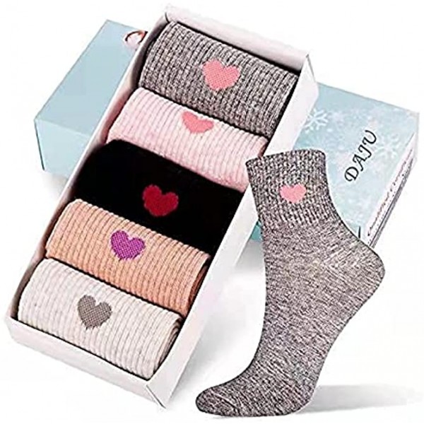 Corlap Women's Crew Socks Ankle High Cotton Fun Cute Athletic Running Socks Gifts For Women 5-Pairs With gifts Box